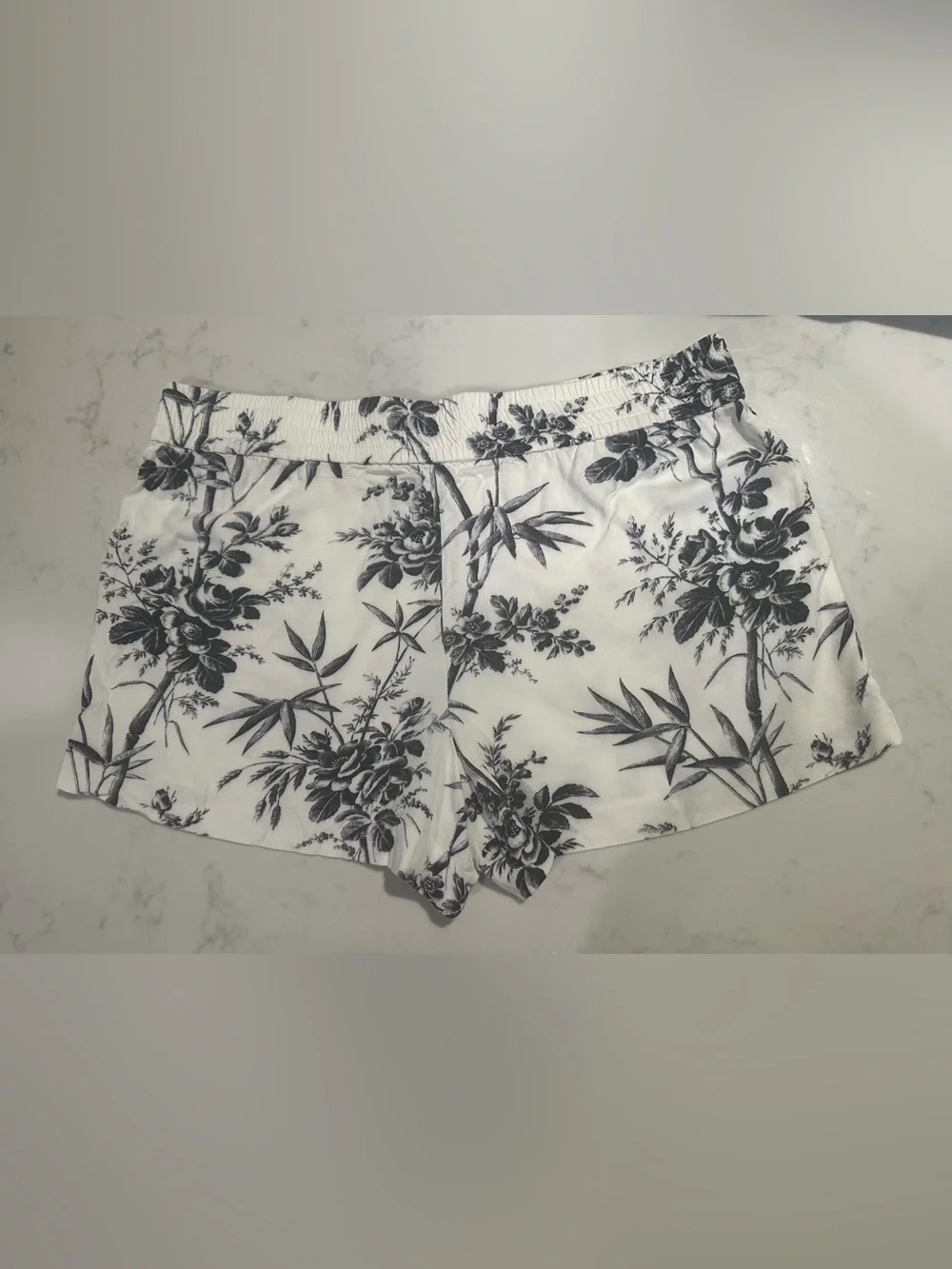 Loft Black & White Floral Pull-On Shorts